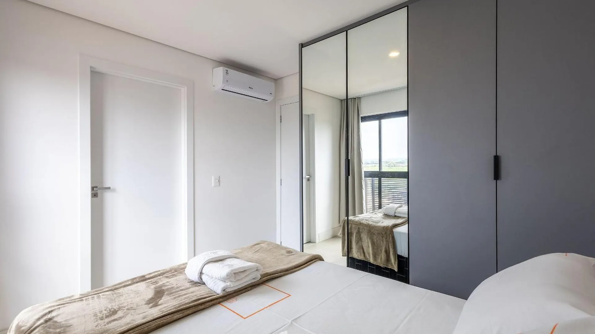 Epk - Apartamentos Em Cond C/ Piscina Em Brasilia Brasile