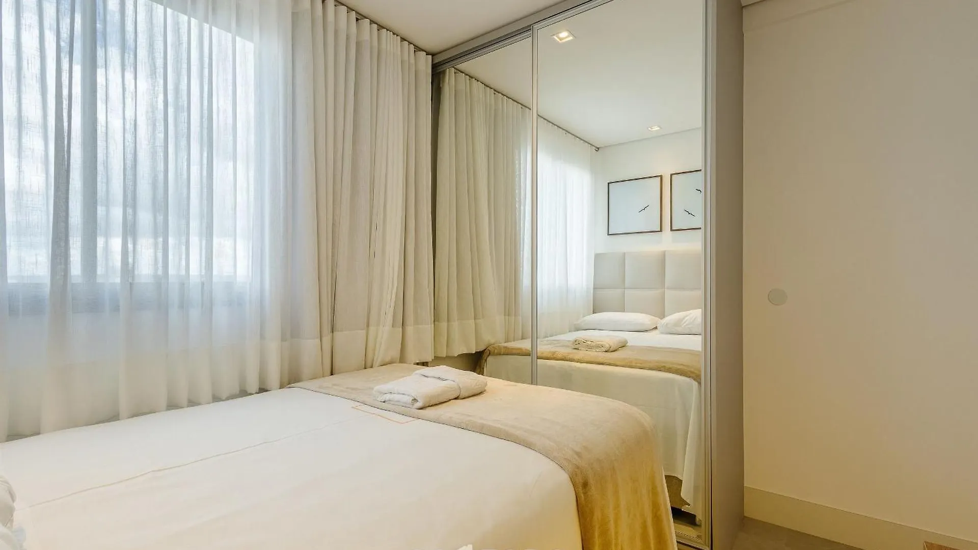 Epk - Apartamentos Em Cond C/ Piscina Em Brasilia 0*,