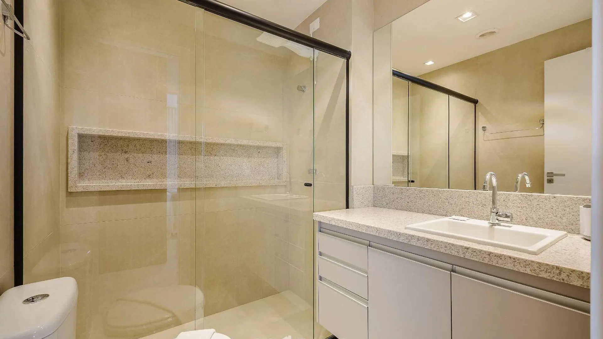 公寓 Epk - Apartamentos Em Cond C/ Piscina Em 巴西利亚