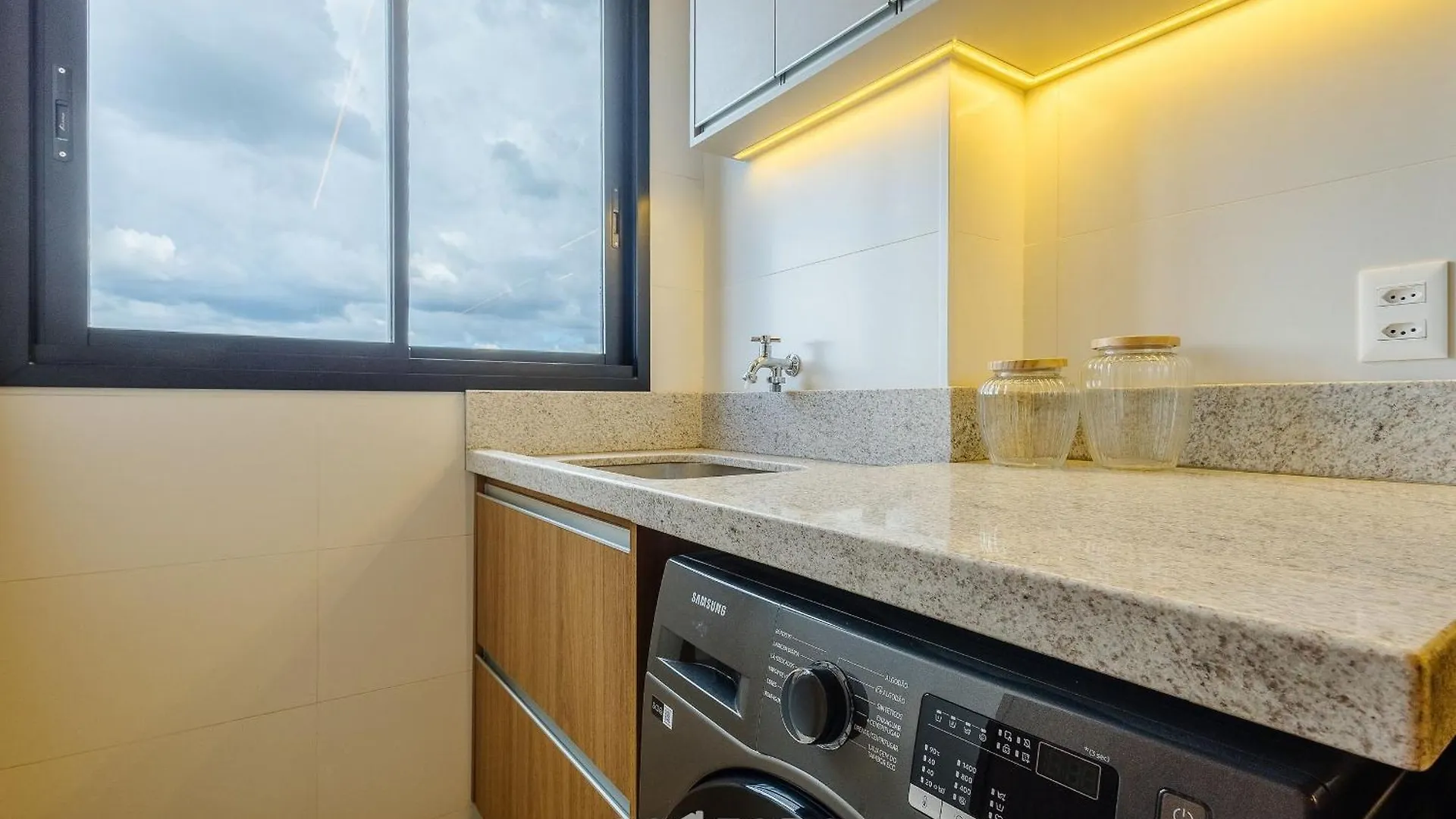 公寓 Epk - Apartamentos Em Cond C/ Piscina Em 巴西利亚