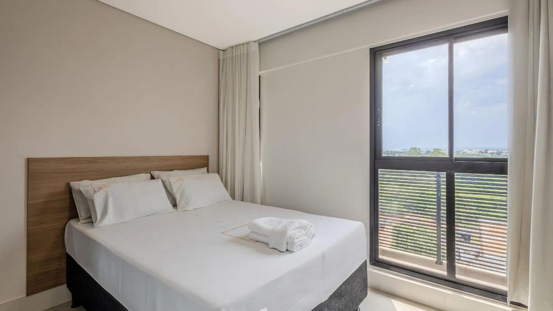 公寓 Epk - Apartamentos Em Cond C/ Piscina Em 巴西利亚